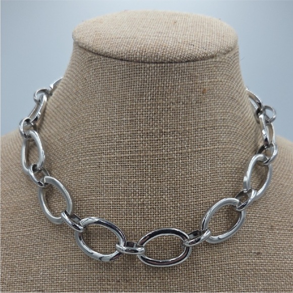 Brighton silver necklace with etching. With toggle clasp. - Picture 7 of 11